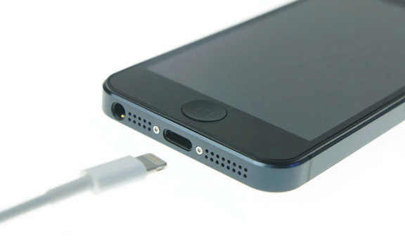 Первая и самая точная копия iPhone 5 от китайских умельцев
